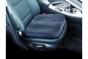 L'assise super confort est un coussin adapté au mal de dos en voiture grâce à sa technologie à mémoire de forme